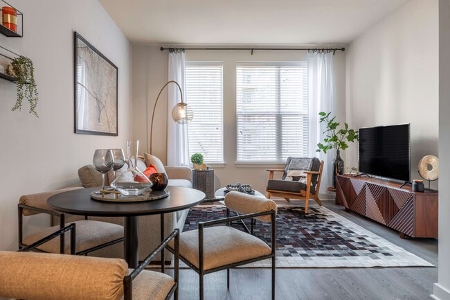 Building Photo - Cortland Columbia Pike