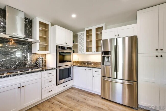 Foto del edificio - 3557 Steele Canyon Rd