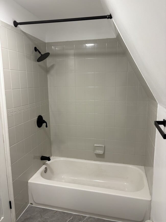 Foto del edificio - 27 N 18th St