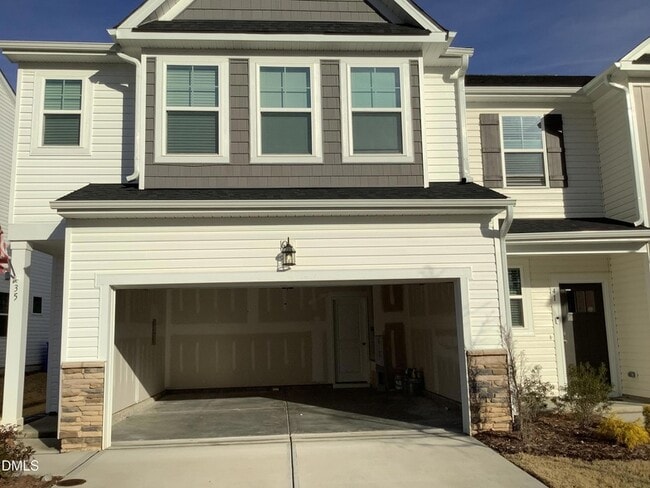 Building Photo - 35 Village Edge Dr