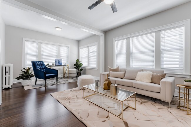 Foto del edificio - 5306 N Ashland Ave