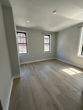 Building Photo - 1428 Wolf St
