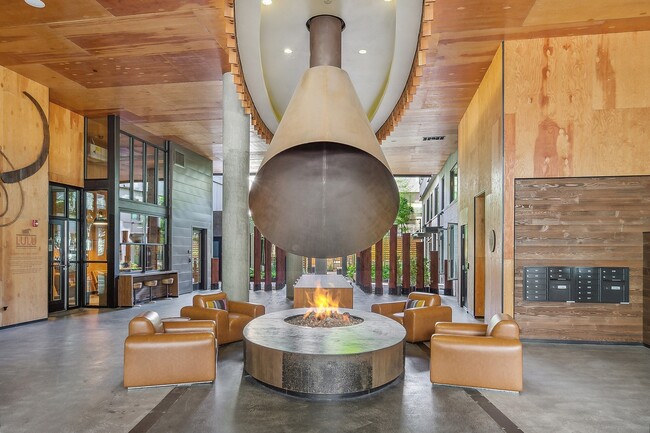 SouthLakeUnion_amenity_lobby chimenea - AMLI South Lake Union