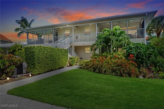 Foto del edificio - 1351 Curlew Ave