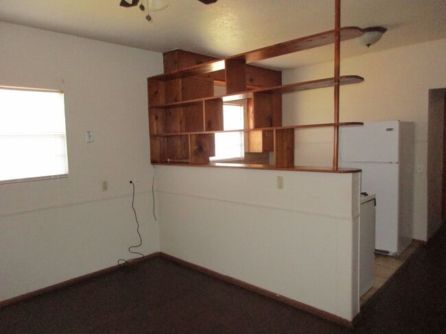 Foto del edificio - 1 bedroom duplex Across St.from SWOSU