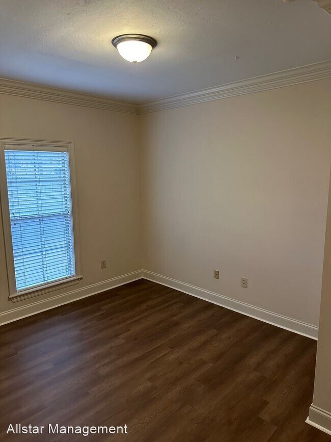 Foto del edificio - 4 br, 3.5 bath House - 121 Hallmark Place