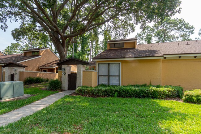 Building Photo - 799 Sandpiper Ln