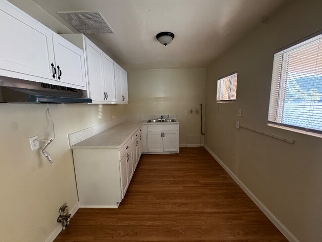 Foto del edificio - 1571 Sheridan Rd