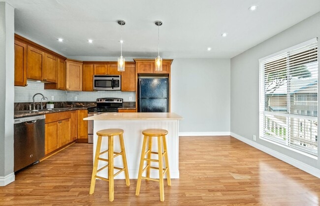 Foto del edificio - Fully Renovated Unfurnished 2 Bedroom/1.5 Bath at Southpointe