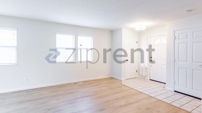 Building Photo - 730 Jefferson St