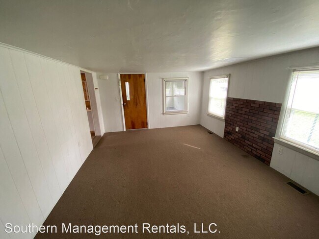 Building Photo - 3 br, 1.5 bath House - 2000 Hilton Ave