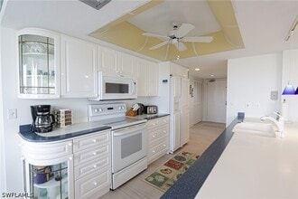 Building Photo - 11116 Gulf Shore Dr
