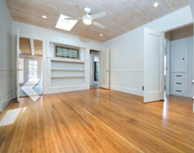 Foto del edificio - 1318 S Longwood Ave