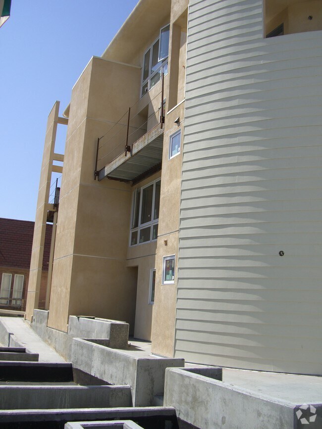 Foto del edificio - 2234-2244 Brant St