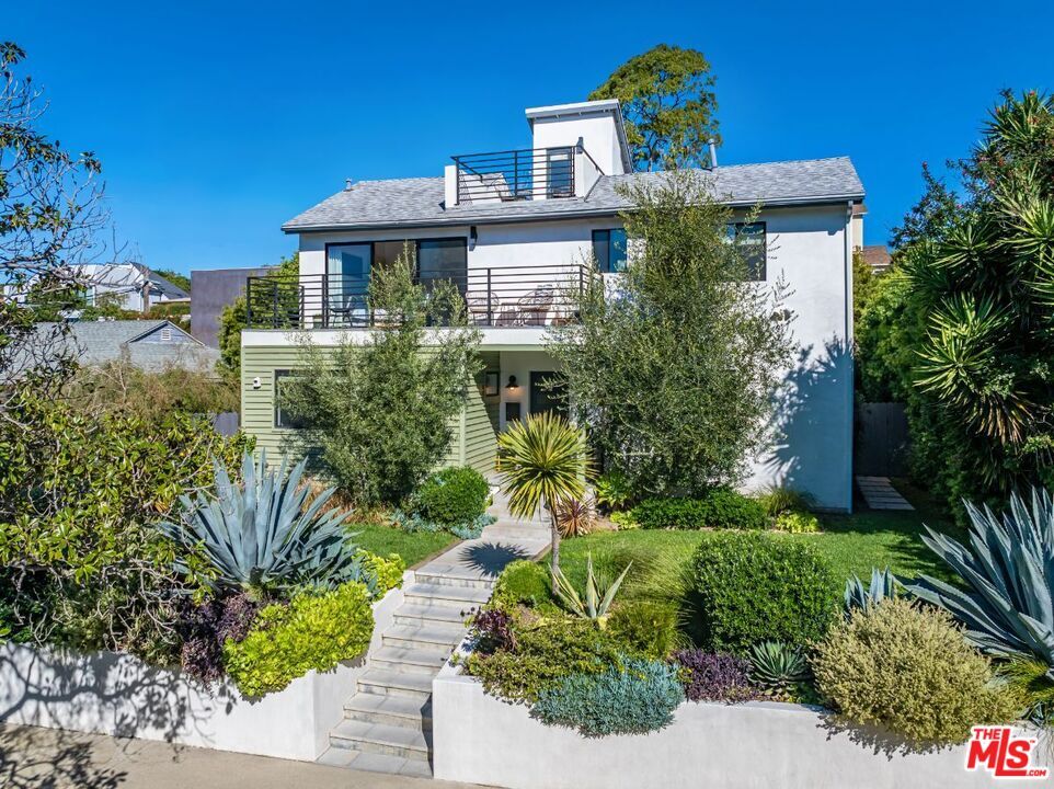 Foto principal - 13053 Rose Ave