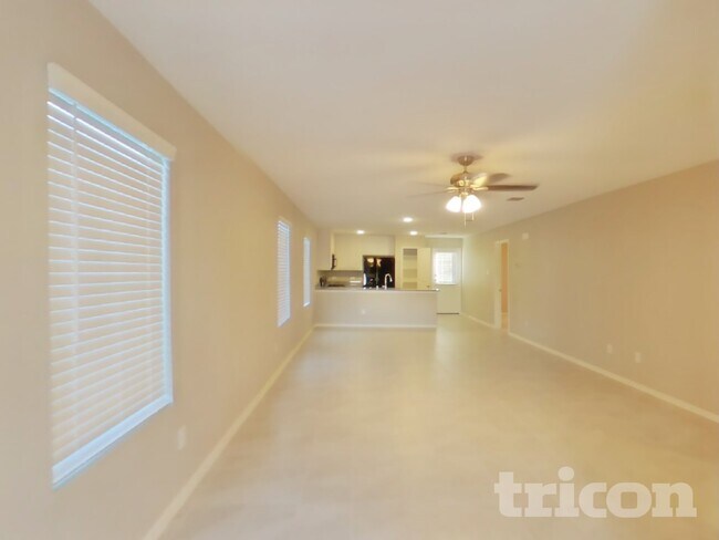 Foto del edificio - 3317 Turkey Trot Ln