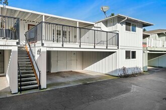 Building Photo - 12815 SE Stark St
