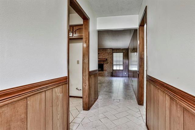 Building Photo - 5712 Crestwood Cir W