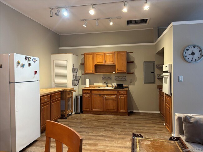 Foto del edificio - 158 Horseshoe Rd