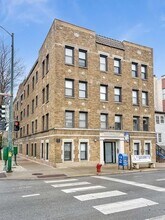 Building Photo - 2959 N Damen Ave Building Photo - 2959 N Damen Ave