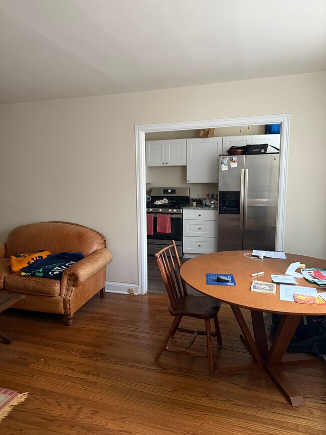 Foto del edificio - 112 Fairfield Ln