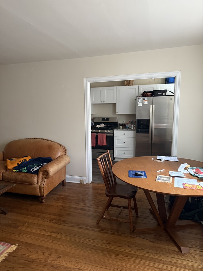 Building Photo - 112 Fairfield Ln