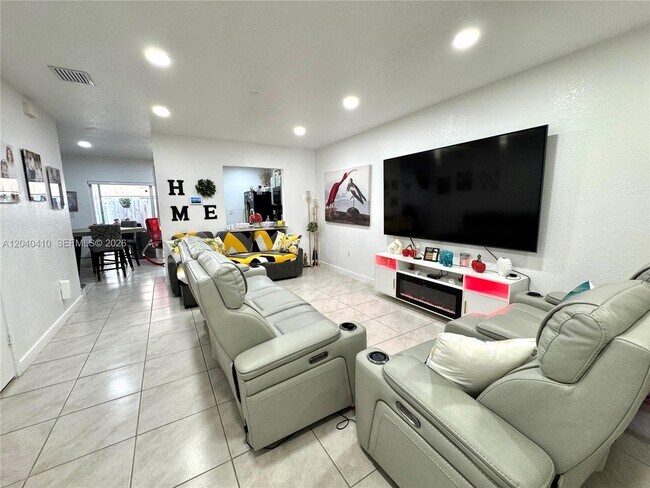 Foto del edificio - 479 NE 5th Way