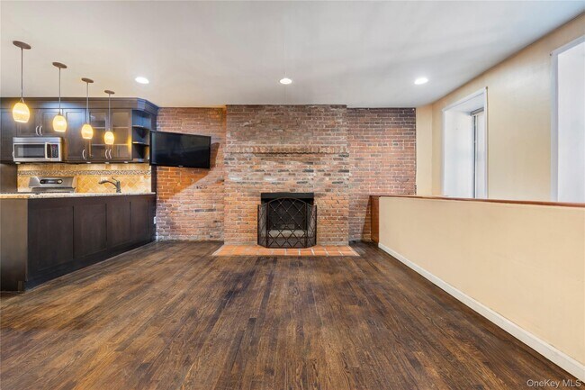 Foto del edificio - 117 W 82 St