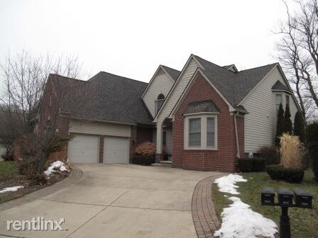 Building Photo - 18145 Shoreline Ct
