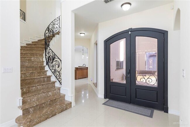 Foto del edificio - 25 Ebony Ave