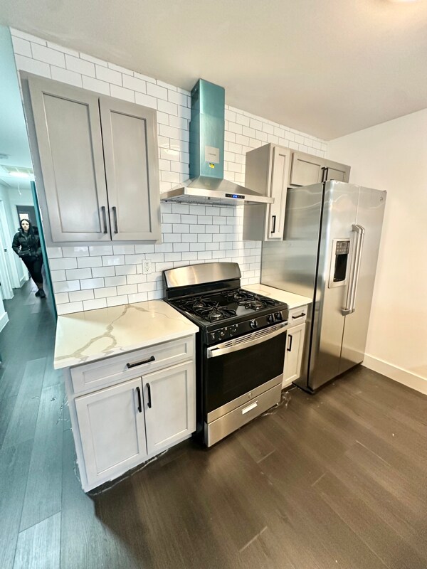 Foto del edificio - 101 4th Ave