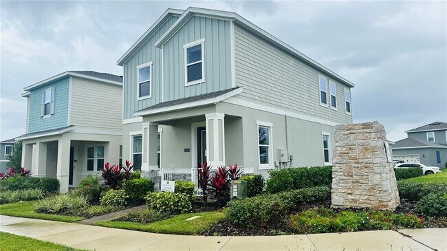 Foto del edificio - 16956 Hamlin Vw St