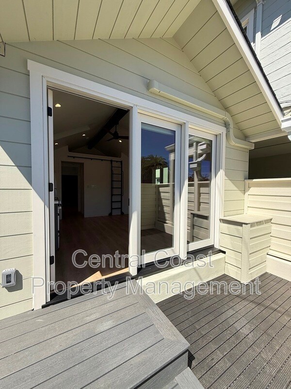 Foto del edificio - 404 Grand Ave