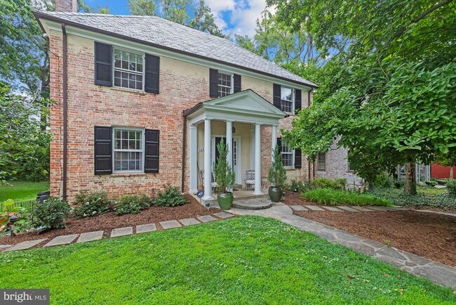 Foto del edificio - 3273 Worthington St NW