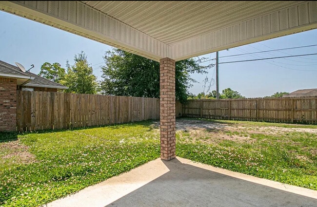Building Photo - 2093 Crane Ridge