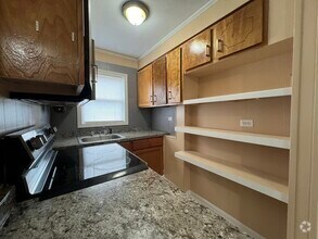Building Photo - 47 Mulberry St