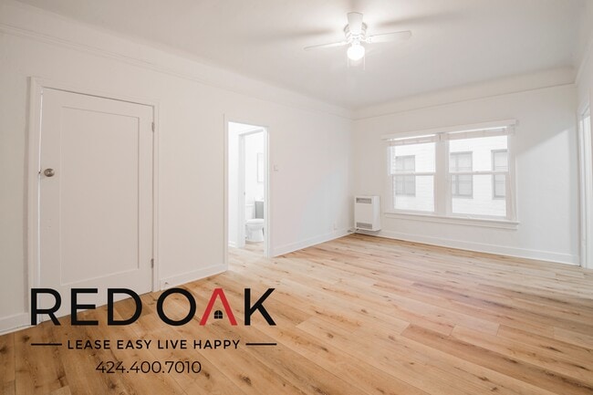 Foto del edificio - 454 S Catalina St