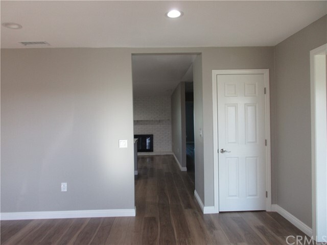 Building Photo - 26510 McCall Blvd
