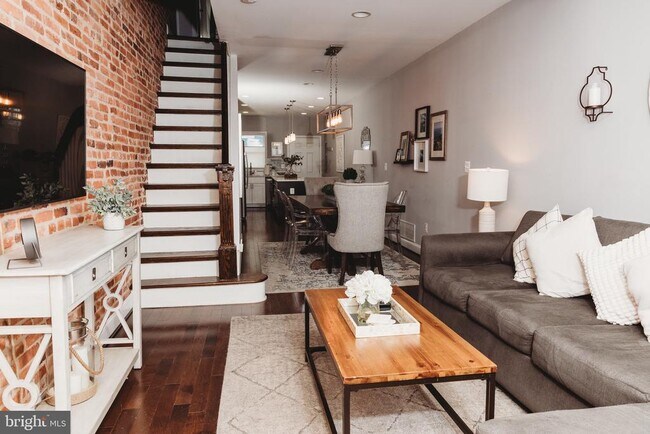 Foto del edificio - 129 S Potomac St