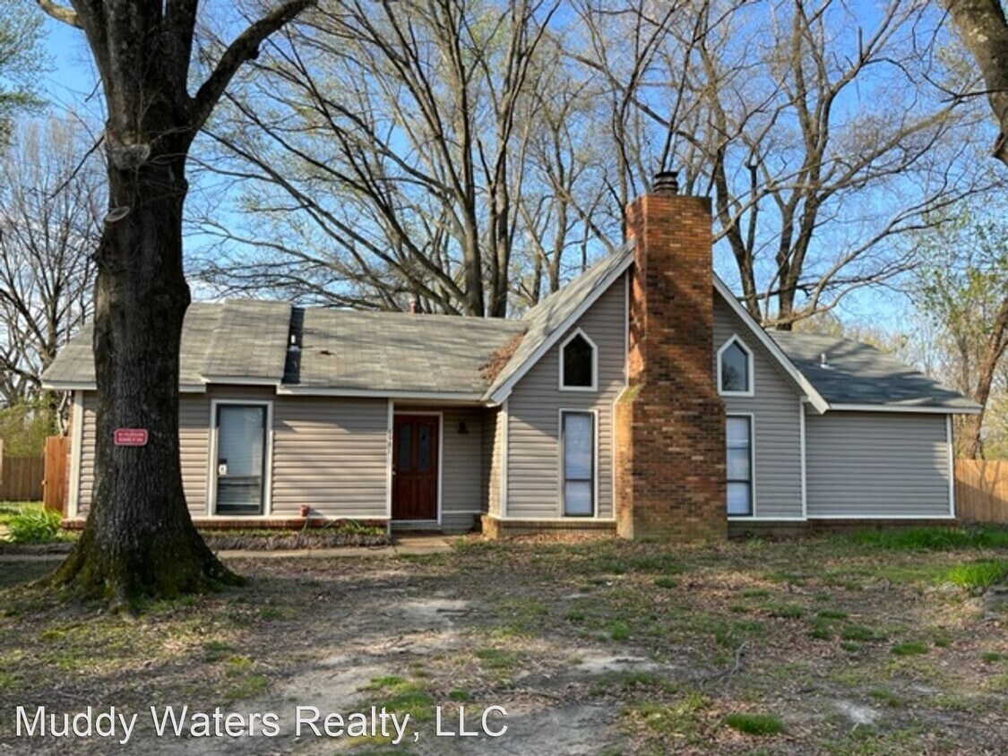 3 br, 2 bath House 6981 Slash Pine Dr House Rental in Walls, MS