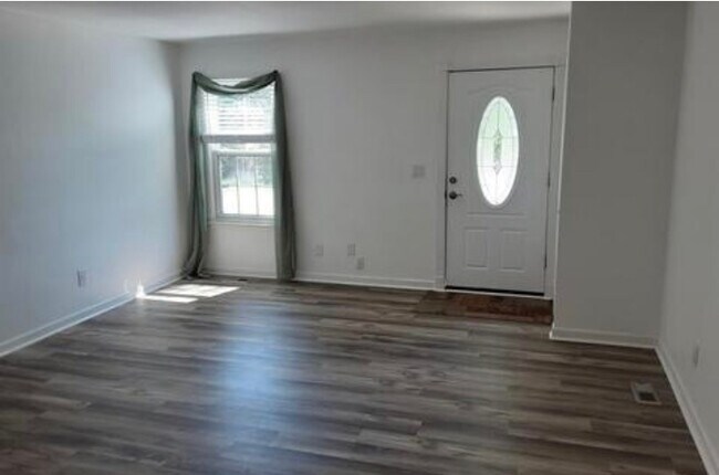 Building Photo - 1457 Wingate Blvd