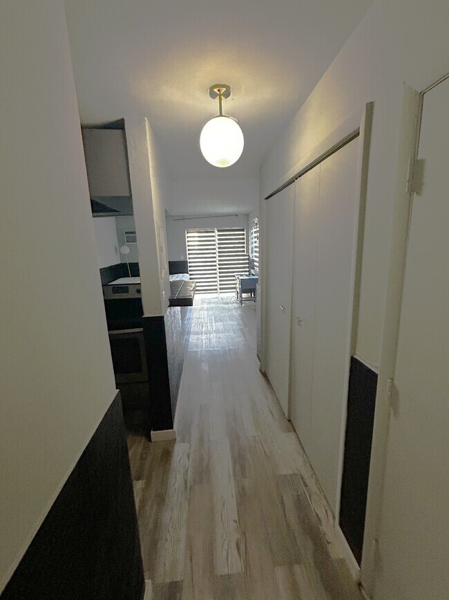 Foto del edificio - 1441 Lincoln Rd