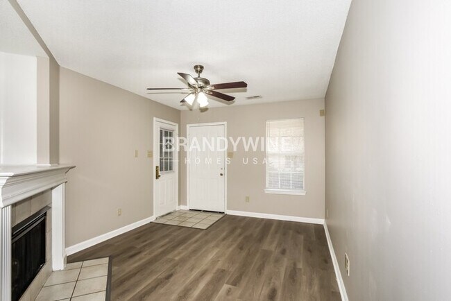 Foto del edificio - 1224 Calebs Ridge Dr