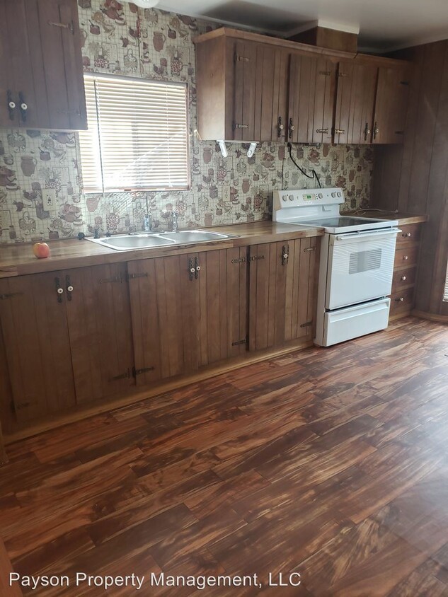 Foto principal - 607 S Beeline Hwy