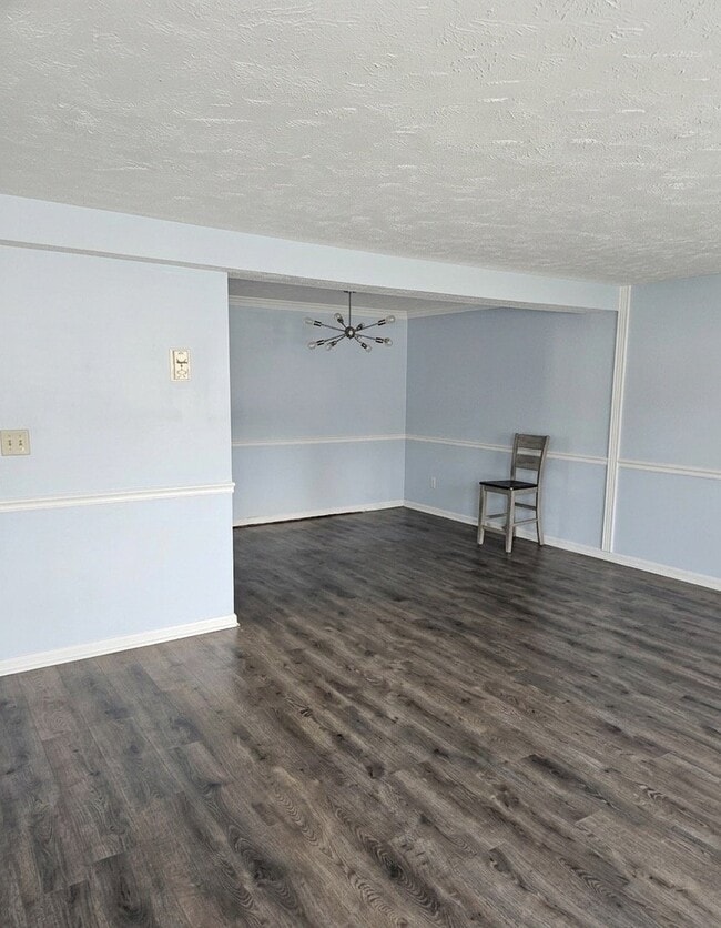 Building Photo - 797 Babbitt Rd