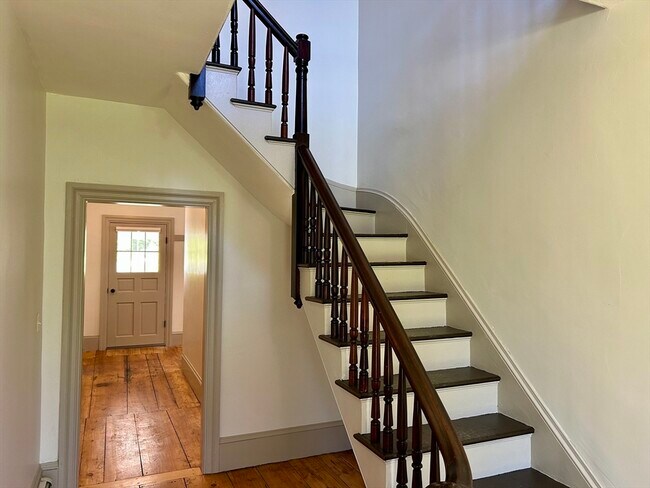 Foto del edificio - 831 Lexington Rd