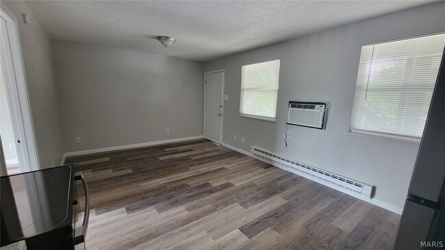 Building Photo - 1731 Bridleton Woods Dr