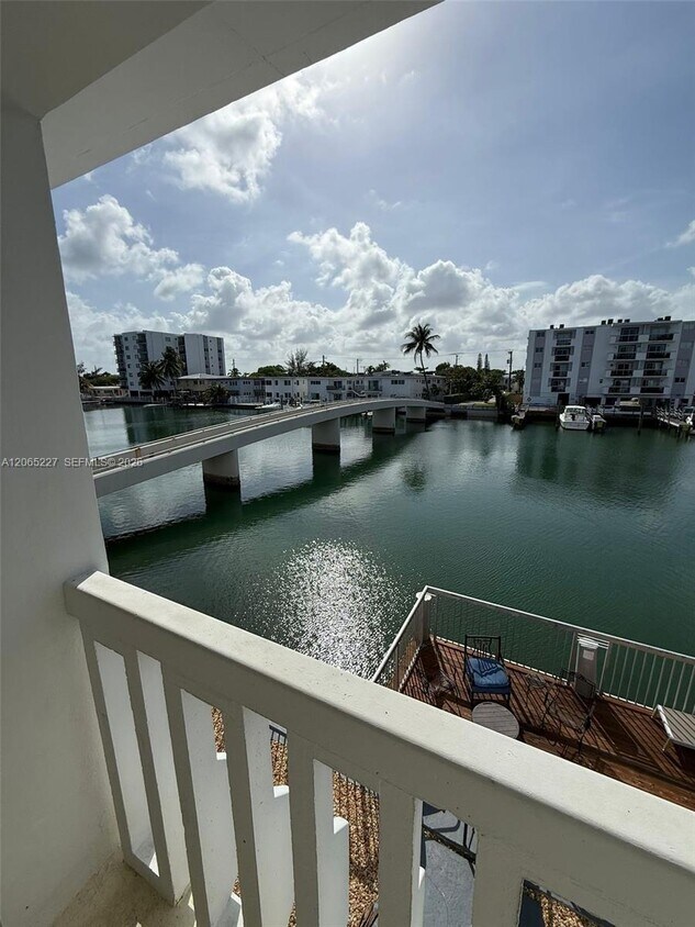 Building Photo - 8080 Tatum Waterway Dr