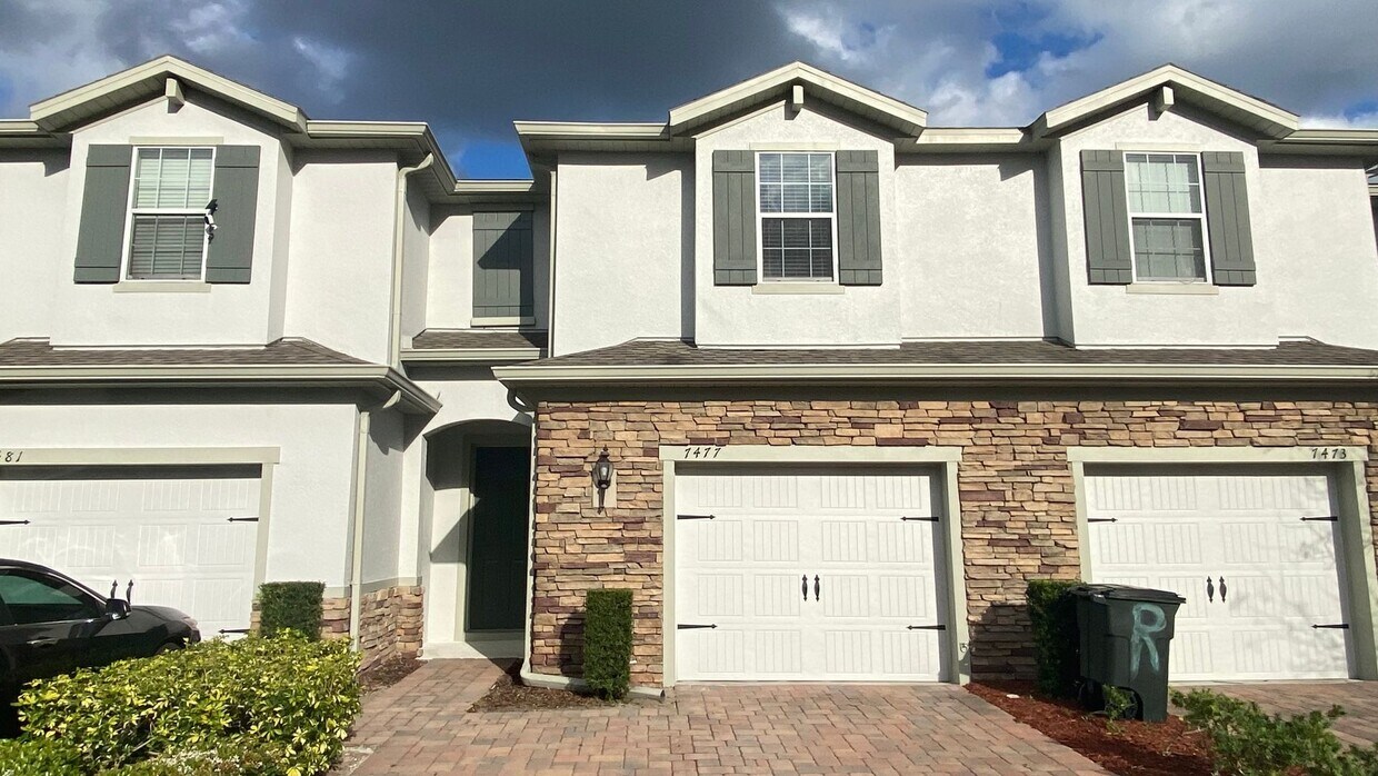 Primary Photo - 3BR/2.5BA Town Home in Winter Park!