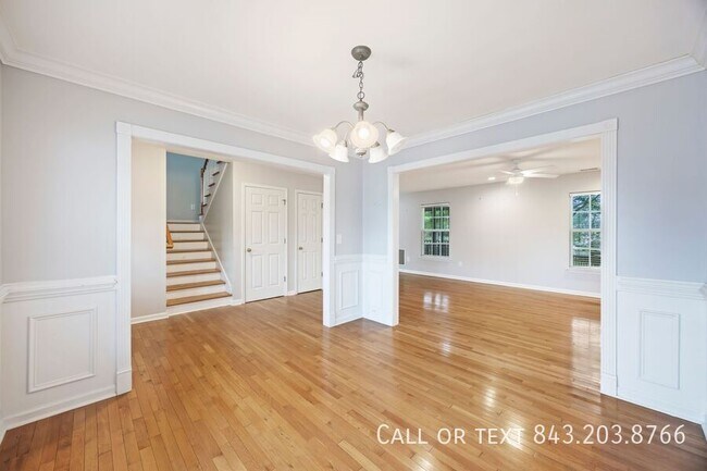 Foto del edificio - 1063 Clearspring Dr